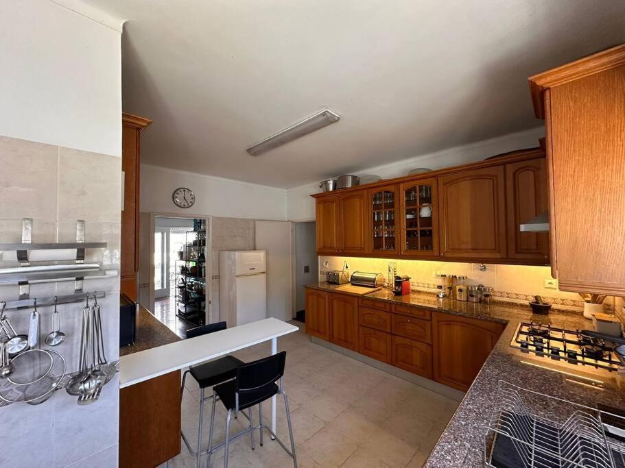 Vakantiehuis In Cascais, Near The Center And Beaches, But In A Very Quite Neighborhood Cascais